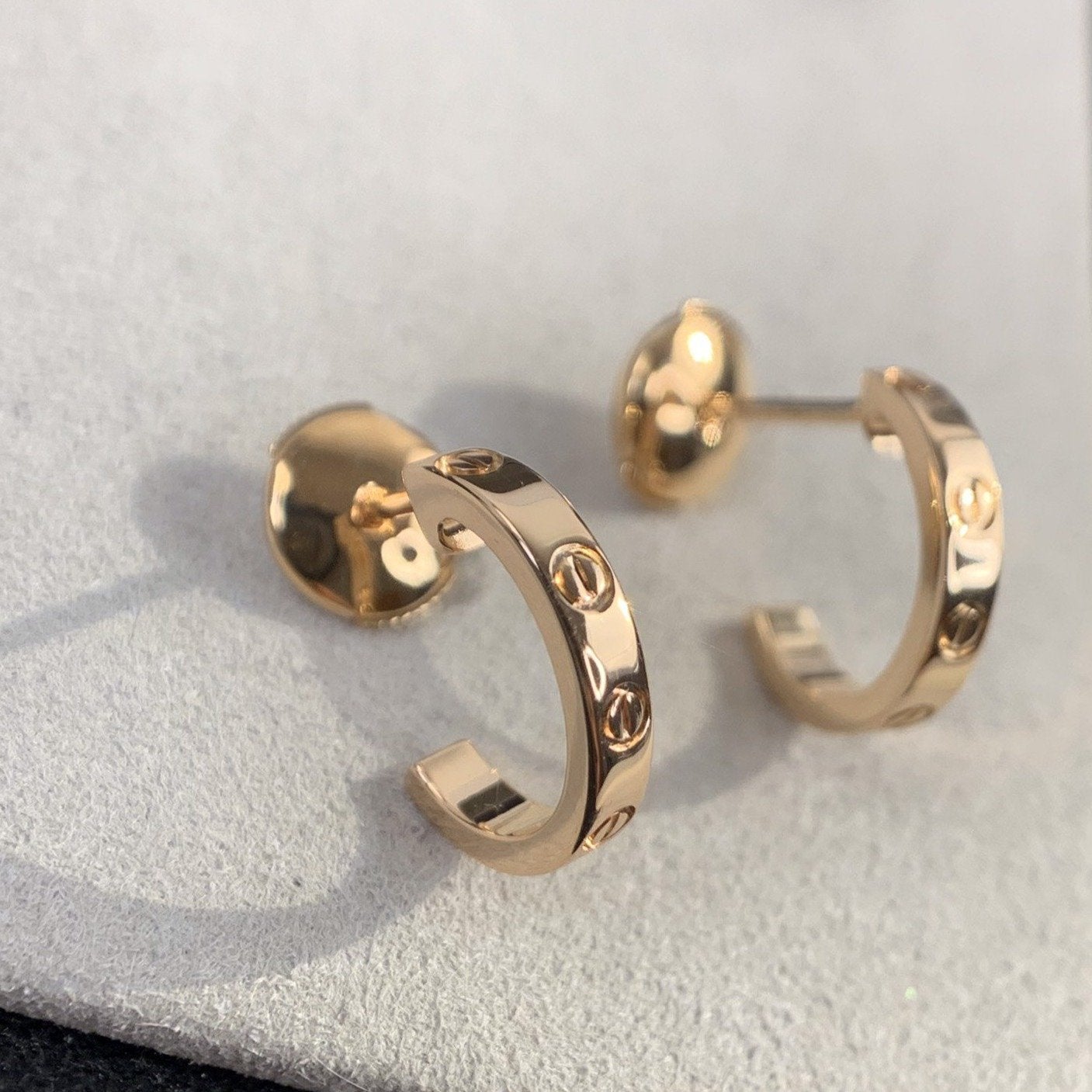 CARTIER LOVE EARRINGS 2.65MM PINK GOLD
