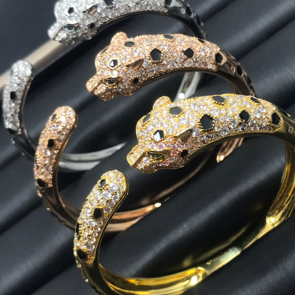 CARTIER PANTHERE BIG BRACELET DIAMONDS